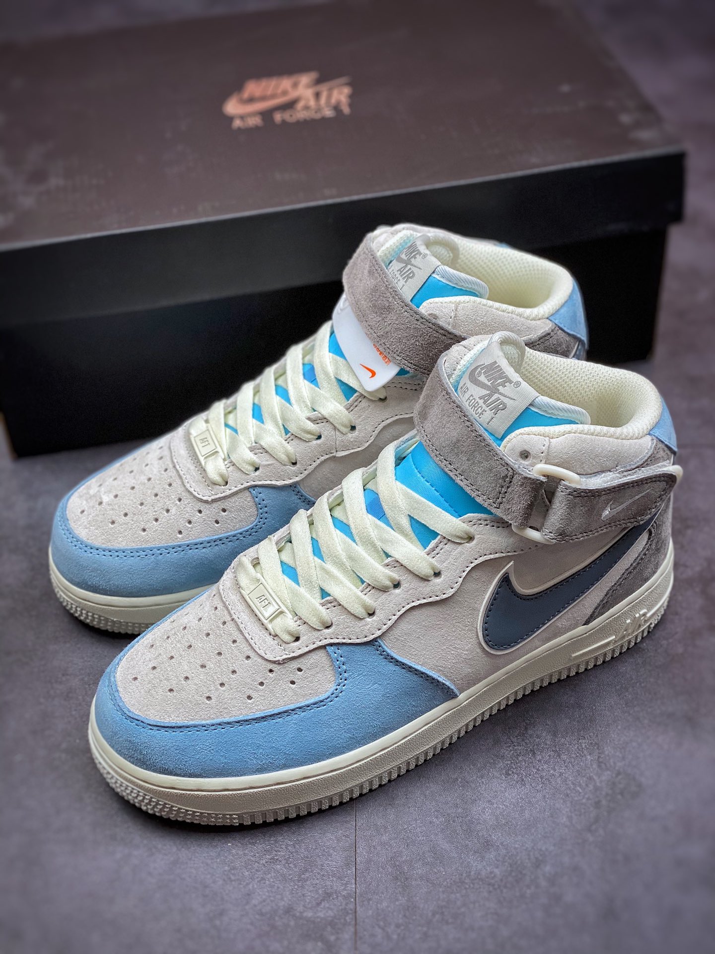 260 Nike Air Force 1 Mid 07 浅灰蓝 AL6896-559