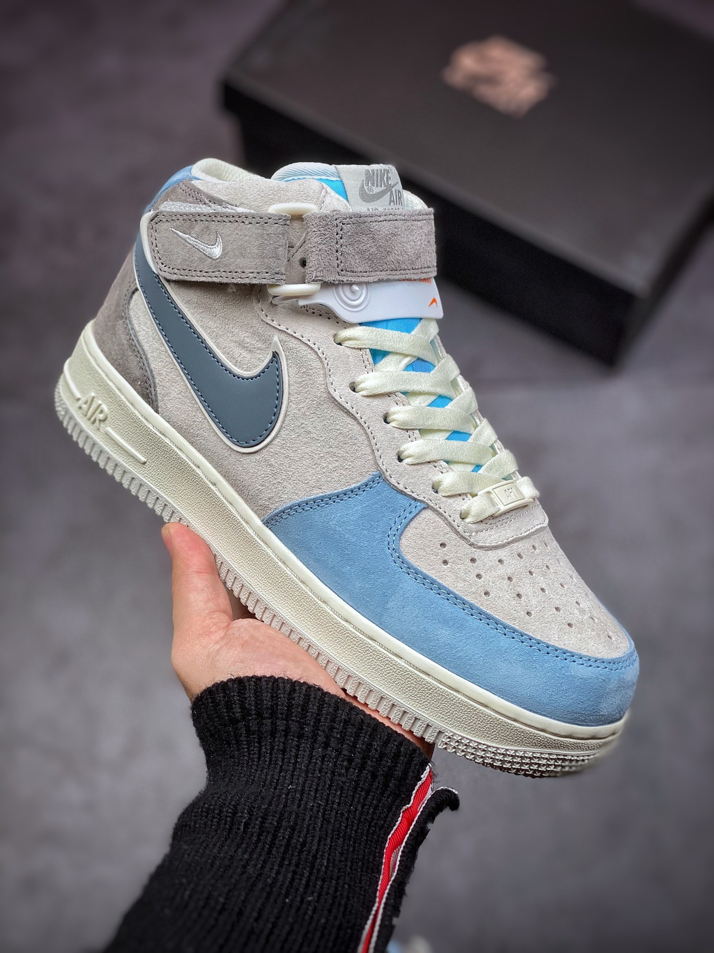 260 Nike Air Force 1 Mid 07 浅灰蓝 AL6896-559
