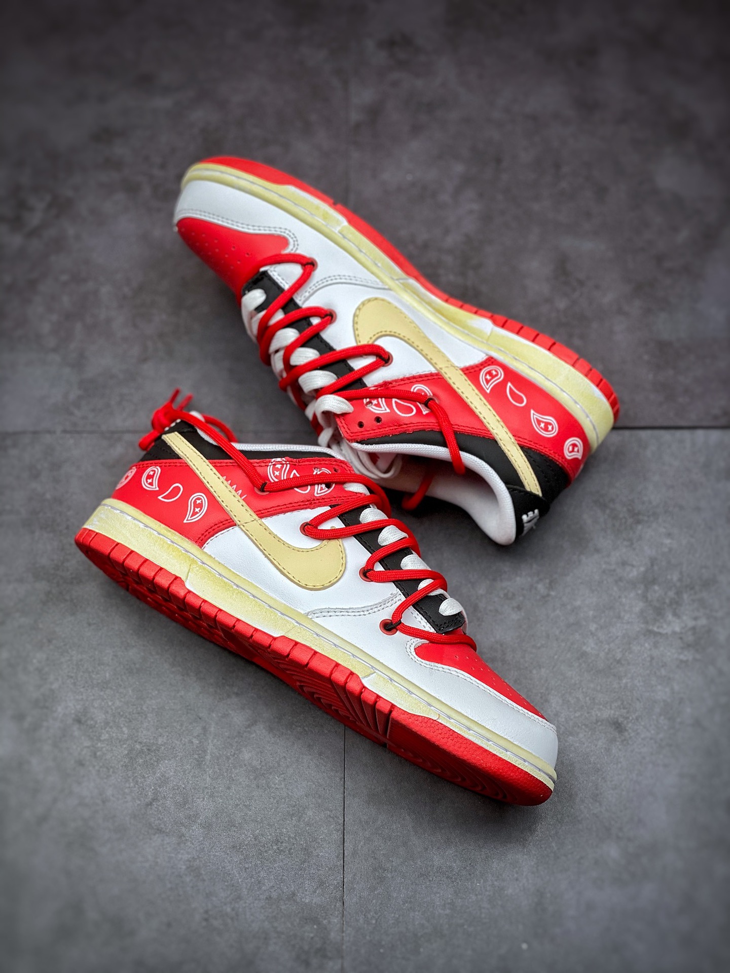 380 Nike Dunk Low Scrap”腰果花”Vibe 主题定制 DD1391-600