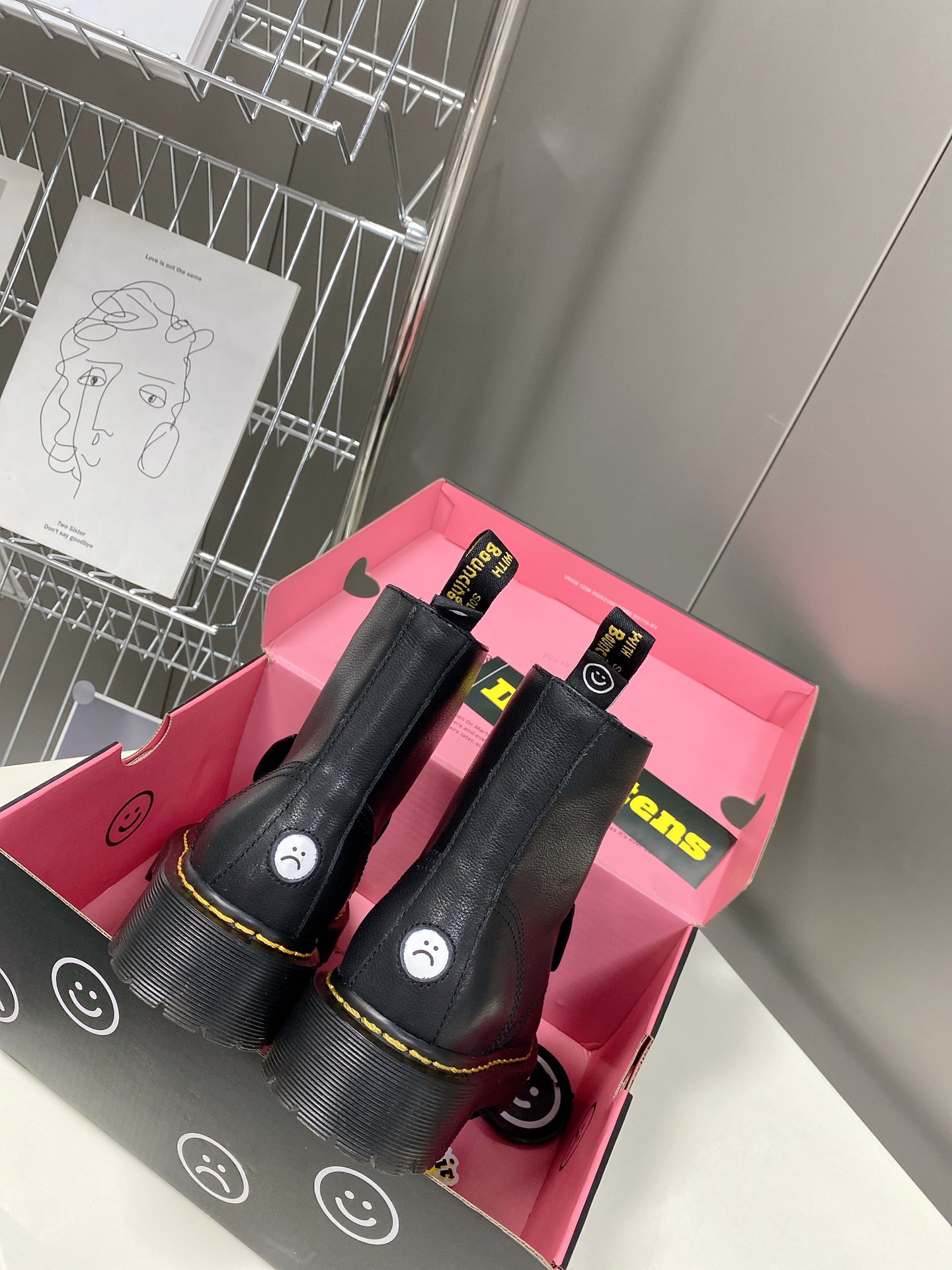 Dr. Martens x Lazy Oaf Collaboration for Spring/Summer 2022: Key Details - 图片 8