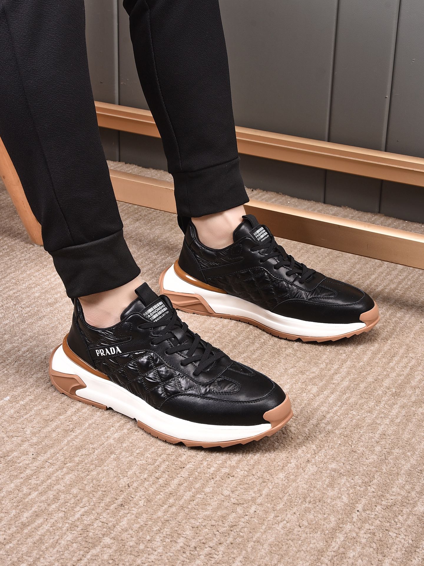 [Rose][Rose]pp250 2022 modelos explosivos [PRADA Prada] Milán, Italia - top hombres zapatos casuales