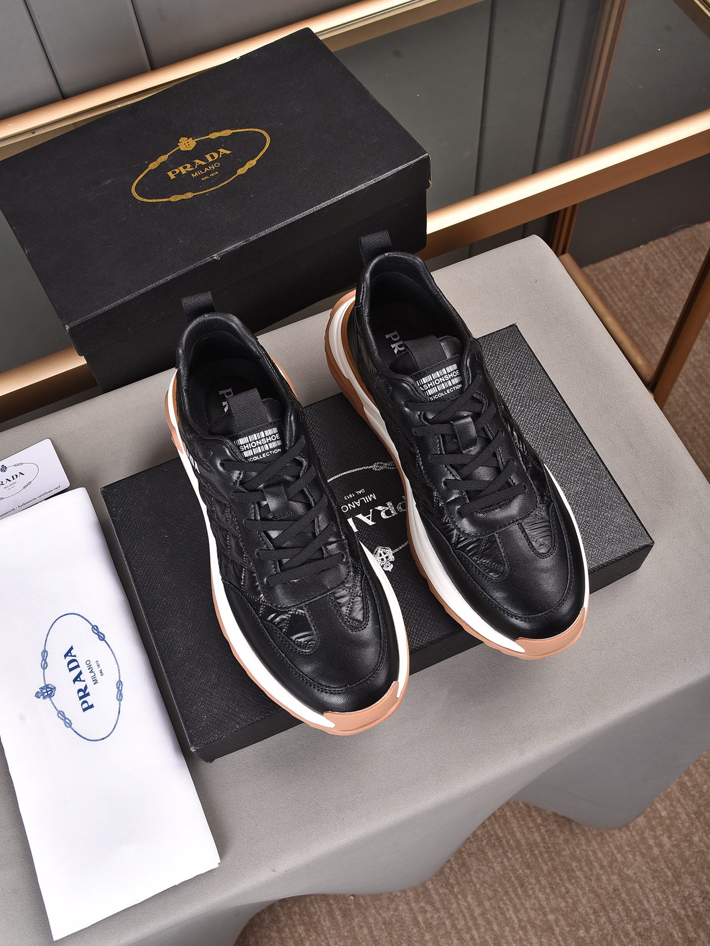 [Rose][Rose]pp250 2022 modelos explosivos [PRADA Prada] Milán, Italia - top hombres zapatos casuales
