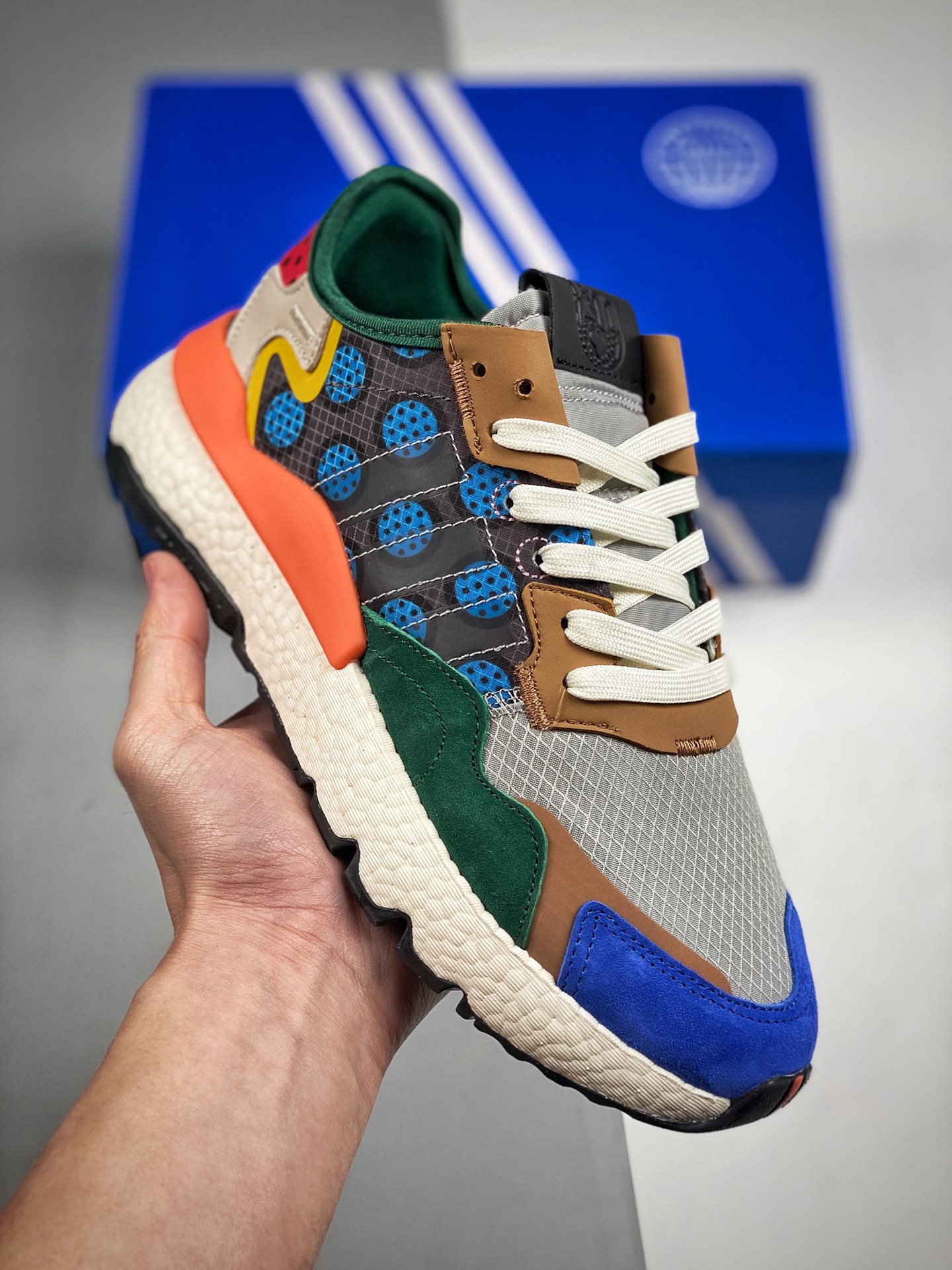 AD Nite Jogger Boost Colorido Trébol Colaboración Night Runner N.º de artículo: GW5366 Zapatillas de running retro con …
