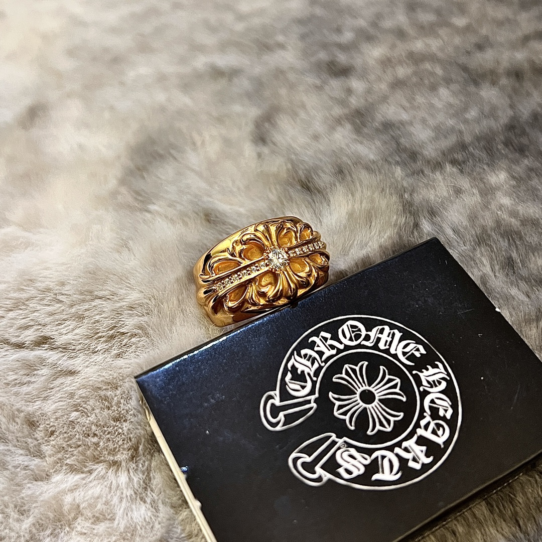 Gold-plated custom with diamond setting