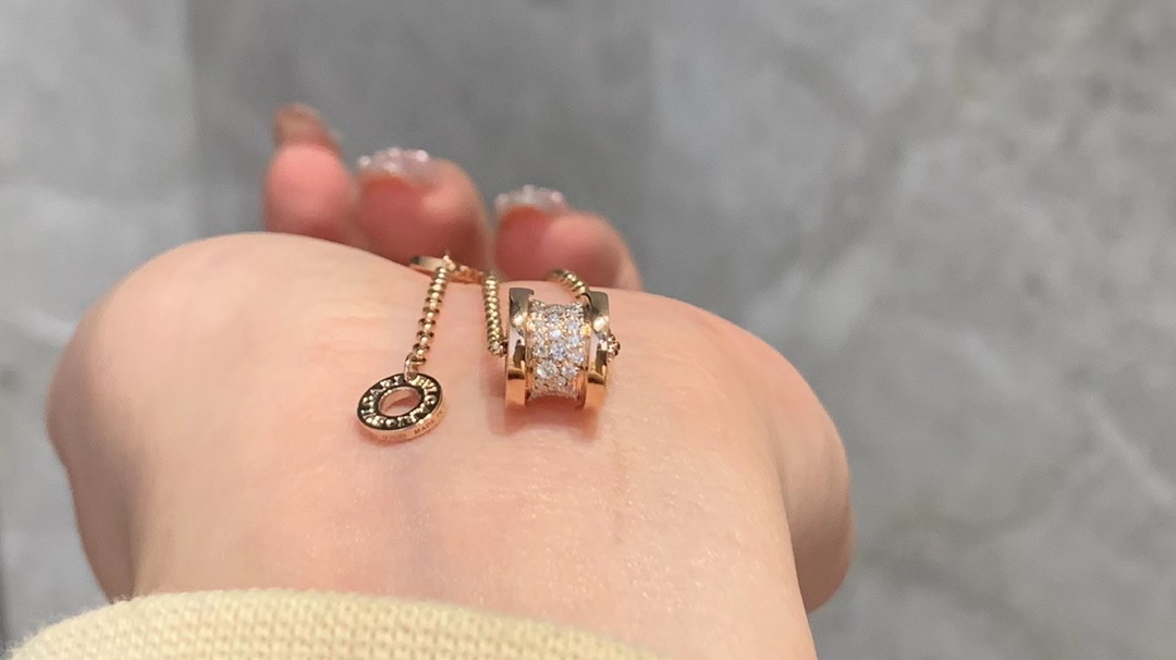 Bvlgari 宝格丽 满钻小蛮腰项链