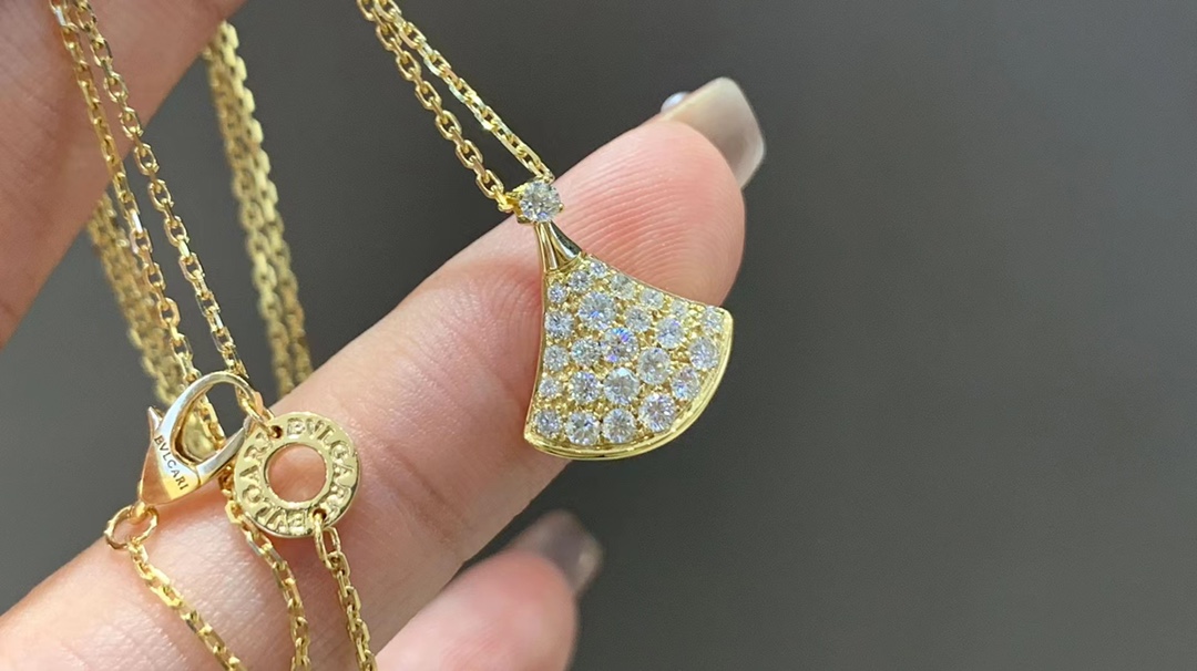 Bvlgari 客订宝格丽