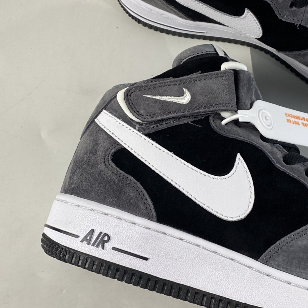 P260 NIKE Air Force 1’07 Mid 暗黑灰配色 空军一号麂皮中帮休闲板鞋 QT3369-996