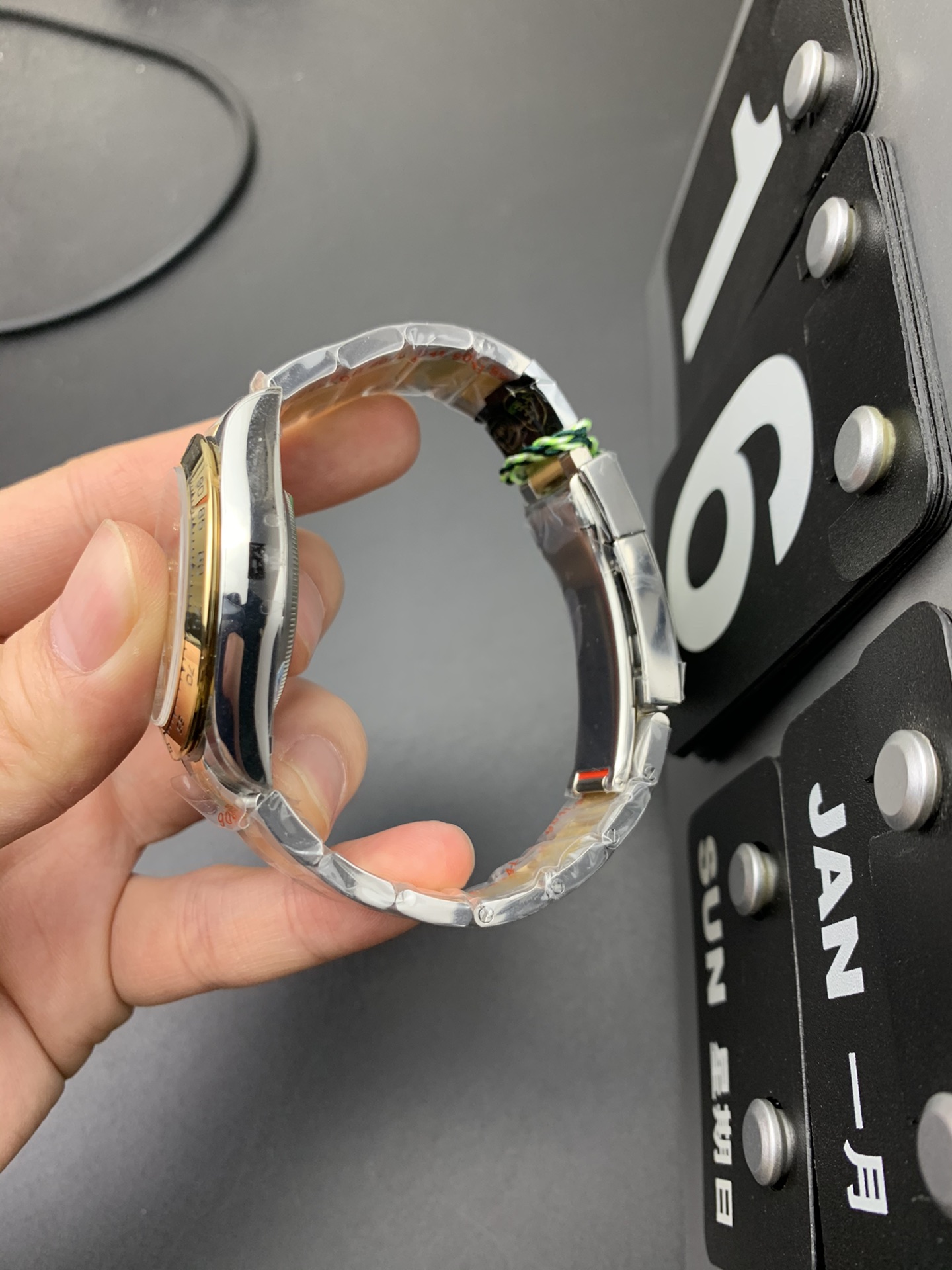 Rolex 间金迪通拿