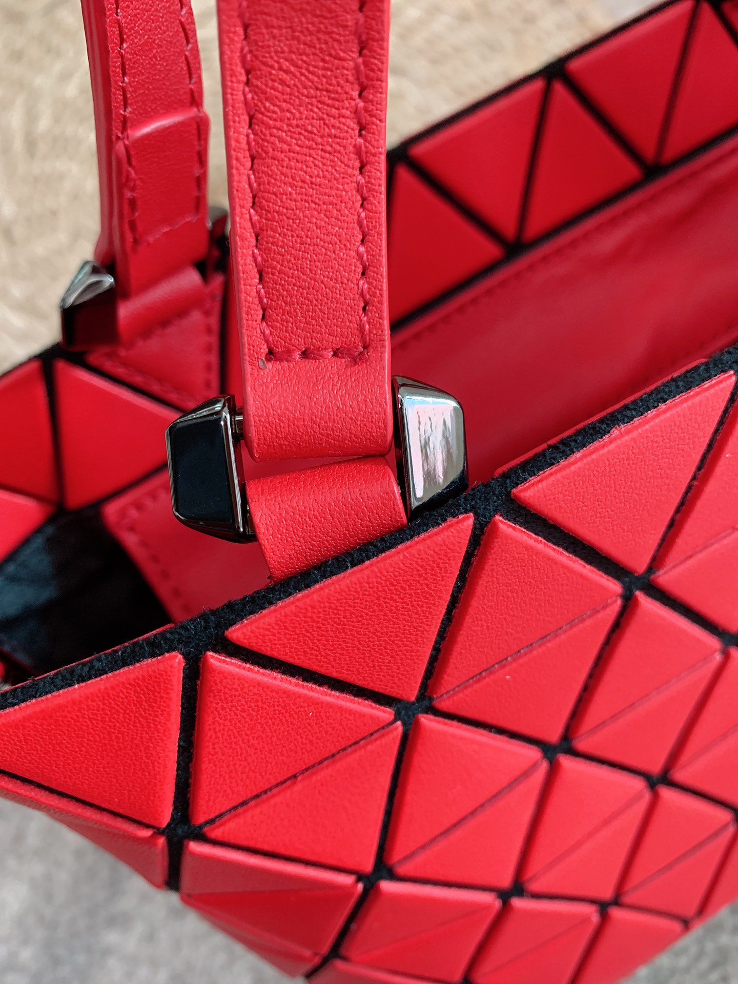 Isseymiyake三宅一生ORYSTAL系列手提单肩包mini 水晶包