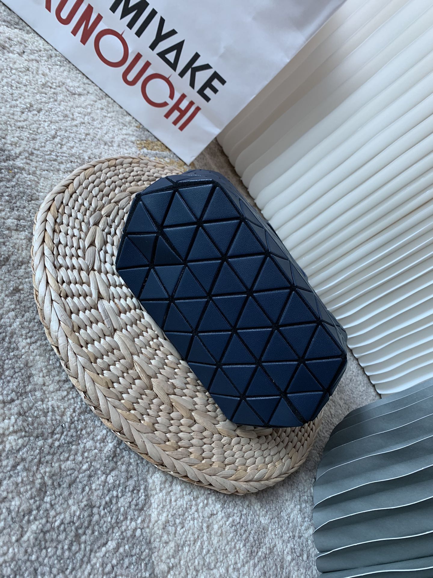 Isseymiyake三宅一生ORYSTAL系列手提单肩包mini 水晶包