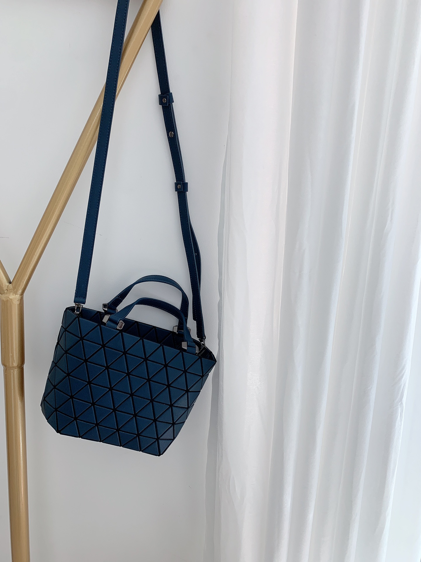 Isseymiyake三宅一生ORYSTAL系列手提单肩包mini 水晶包