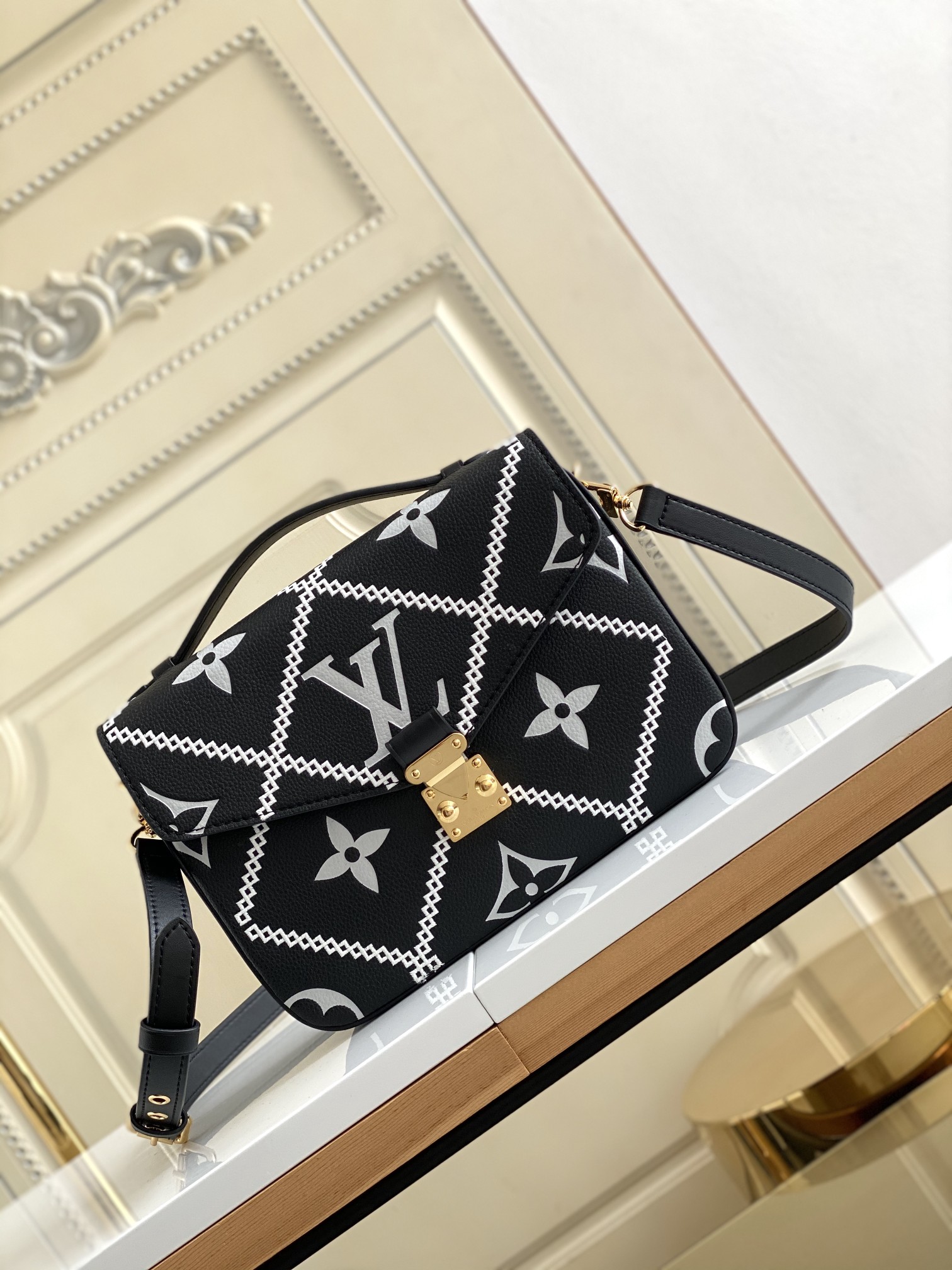 Louis Vuitton LV Pochette MeTis Bags Handbags Buy High Quality Cheap Hot Replica
 Black Brown Embroidery Empreinte​ m46028