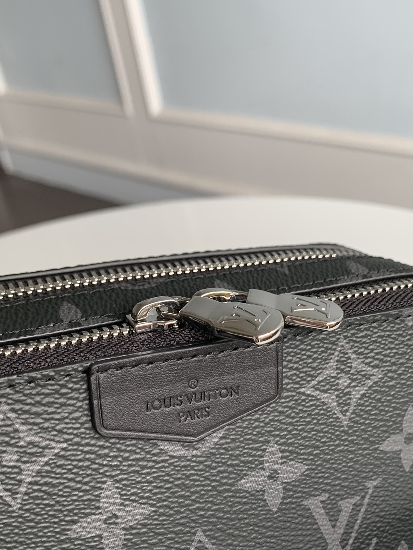 Shop Louis Vuitton 2021-22FW Alpha wearable wallet (M80741) by