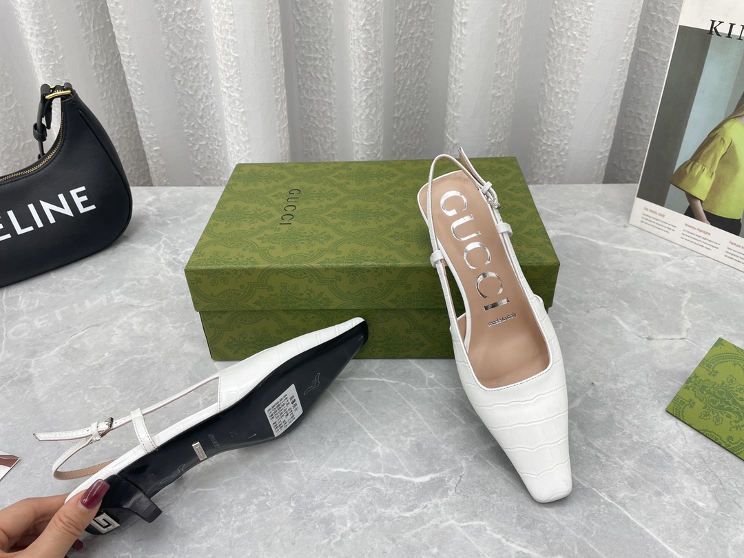 Newest Custom Stone-Grained Sandals: Stylish and Comfortable Footwear for Fashion Bloggers - 图片 8