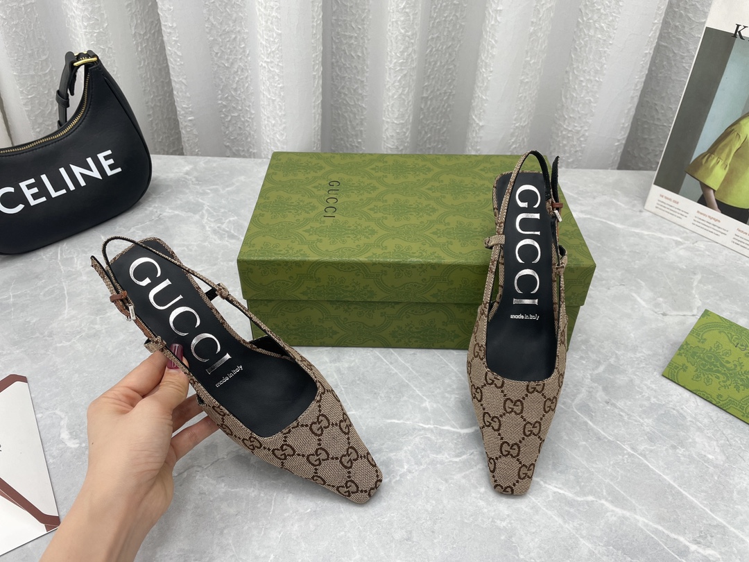 GuCC*I2022ss: Stylish Twist Sandals with Customized Fabric and Italian Bottom - 图片 8