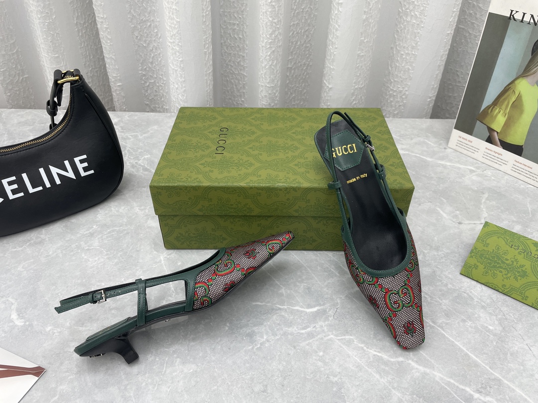 GuCC*I2022ss: Stylish Customized Sandals with Original Italian Bottoms - 图片 4