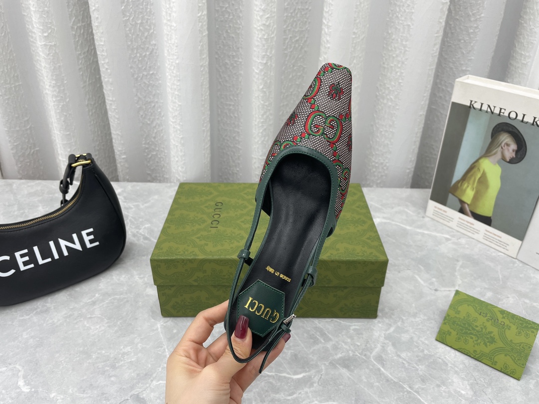 GuCC*I2022ss: Stylish Customized Sandals with Original Italian Bottoms - 图片 6