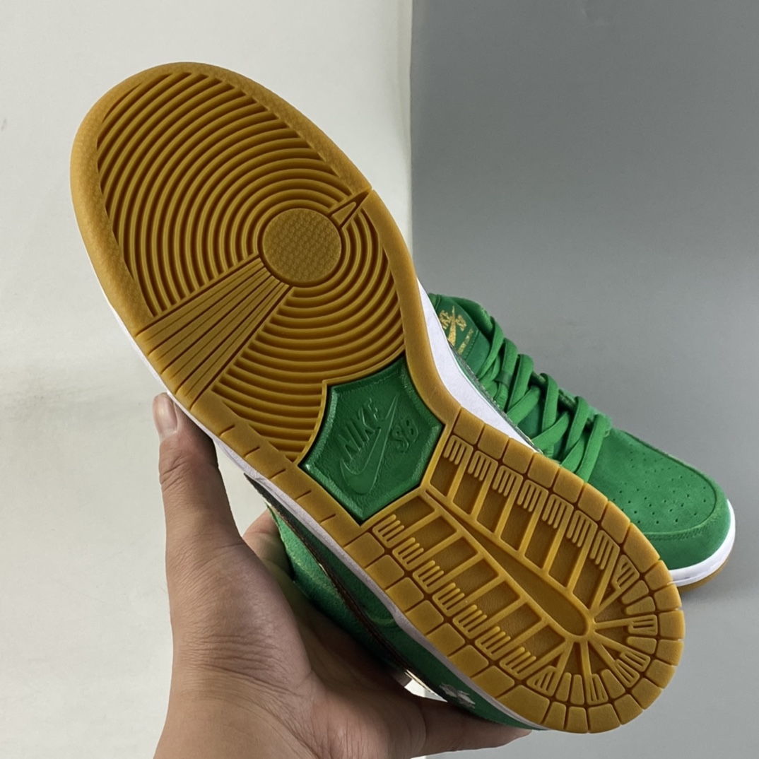 P260 NIKE SB Dunk Low 四叶草滑板板鞋 BQ6817-303