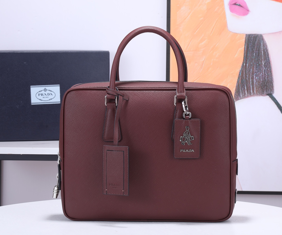 Prada PRA最新 【 私货男士公文包 】165代工码+意大利产地标