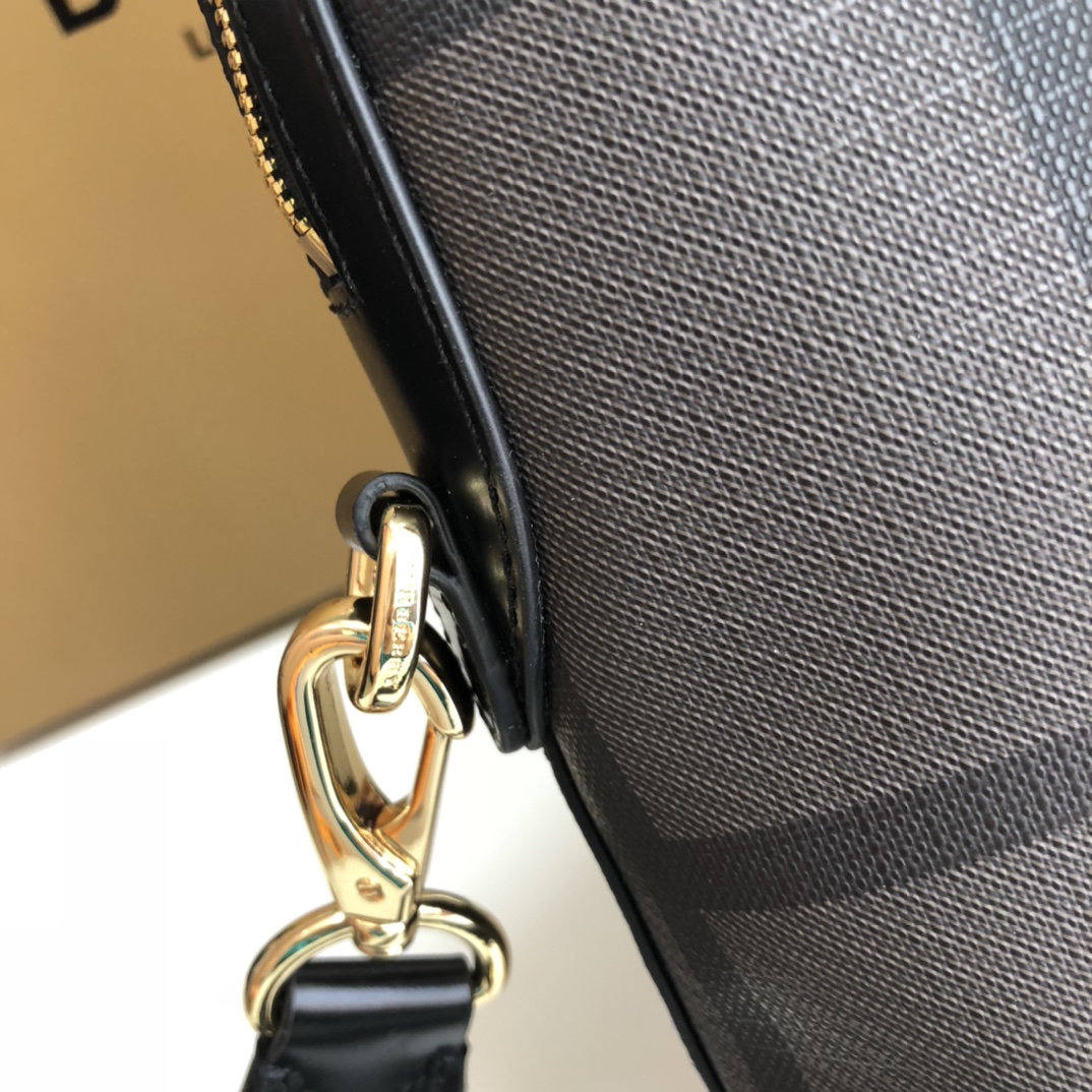 Burberry Ainsworth London Check Briefcase Charcoal Check 37x27x5cm briefcase photo 3