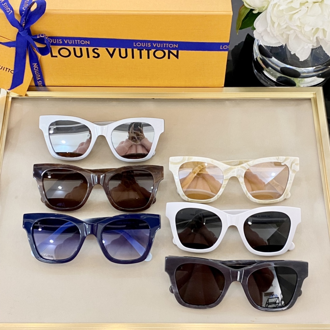 Knockoff
 Louis Vuitton Sunglasses