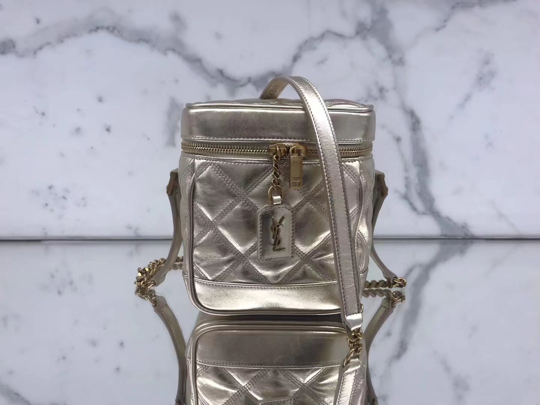 Saint laurent Ysl 80’s 𝙑𝙖𝙣𝙞𝙩𝙮 方形水桶化妆包 649779香槟金
