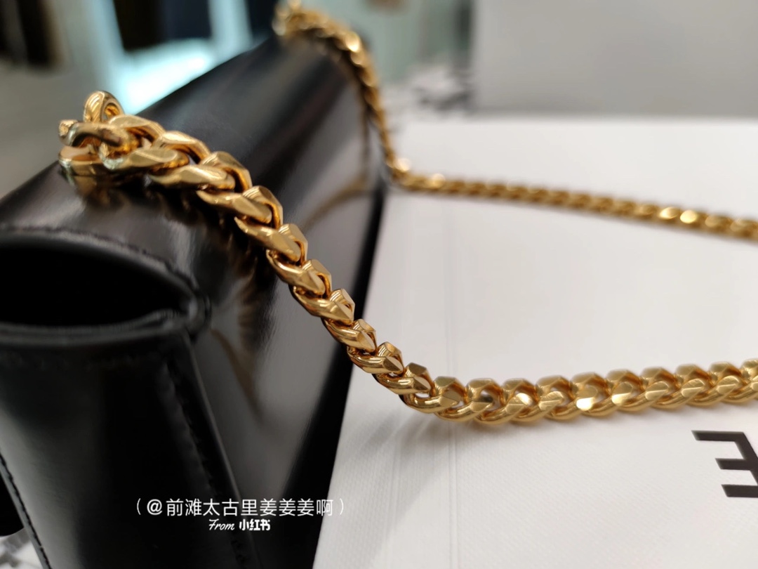 CELINE CHAIN SHOULDER 20.5CM BAG 197993黑色/金扣