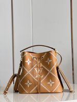 Louis Vuitton LV NeoNoe Handbags Bucket Bags Brown M46023