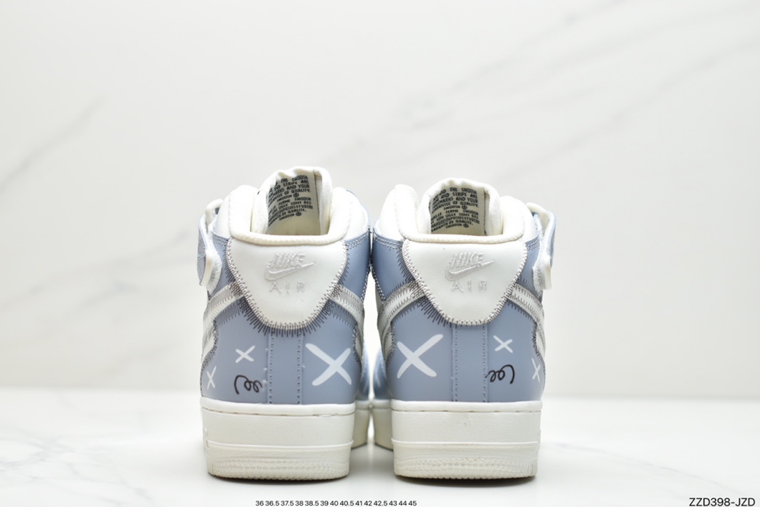 250 公司级耐克KAWS x Air Force 1 MID 联名定制CW2308-211