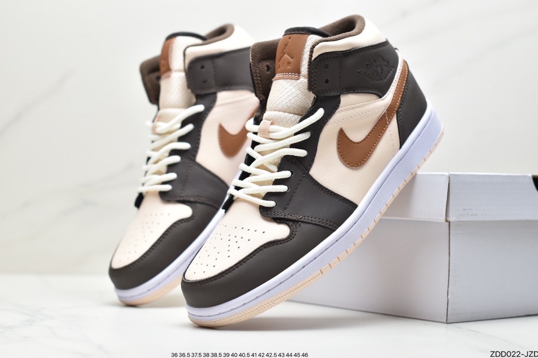 230 公司级这款 Air Jordan 1 Mid 采用适合秋季的棕色和米色DO6699-200