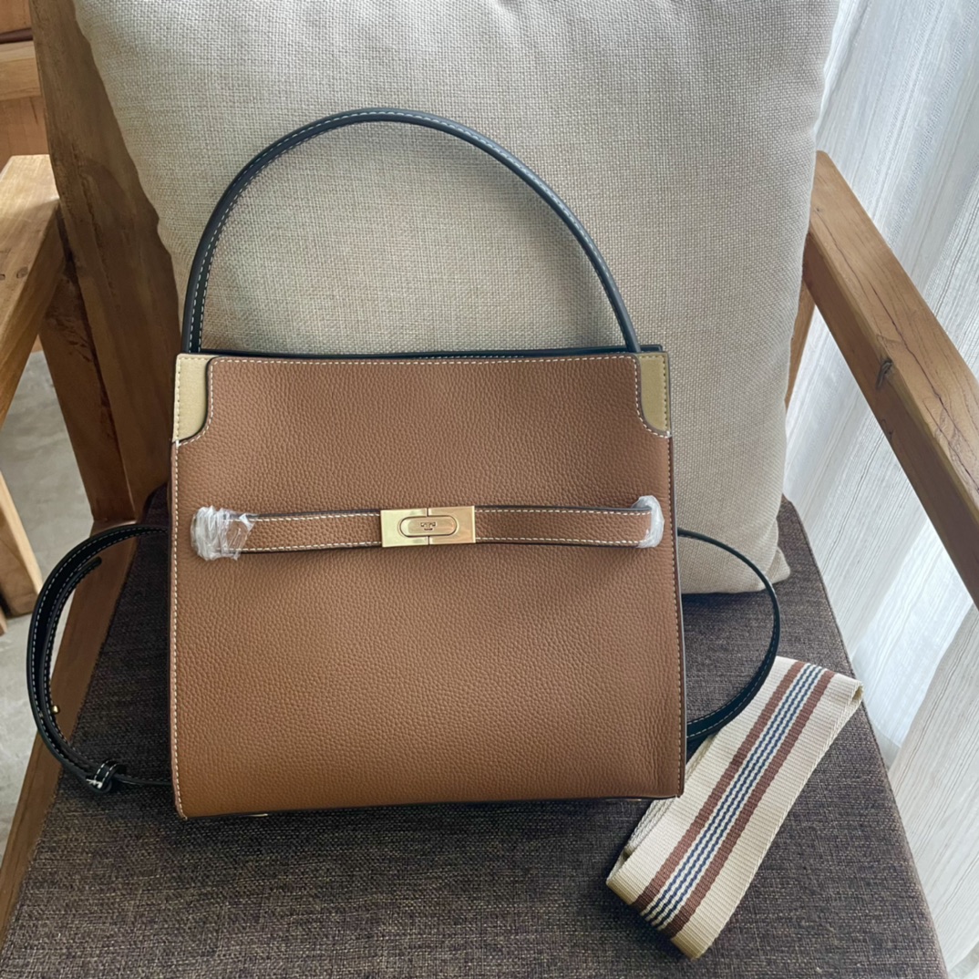 Tory Burch ～ BURCH 汤丽柏琦 Lee Radziwill 多层手袋 柔和解构的造型结合多层材质