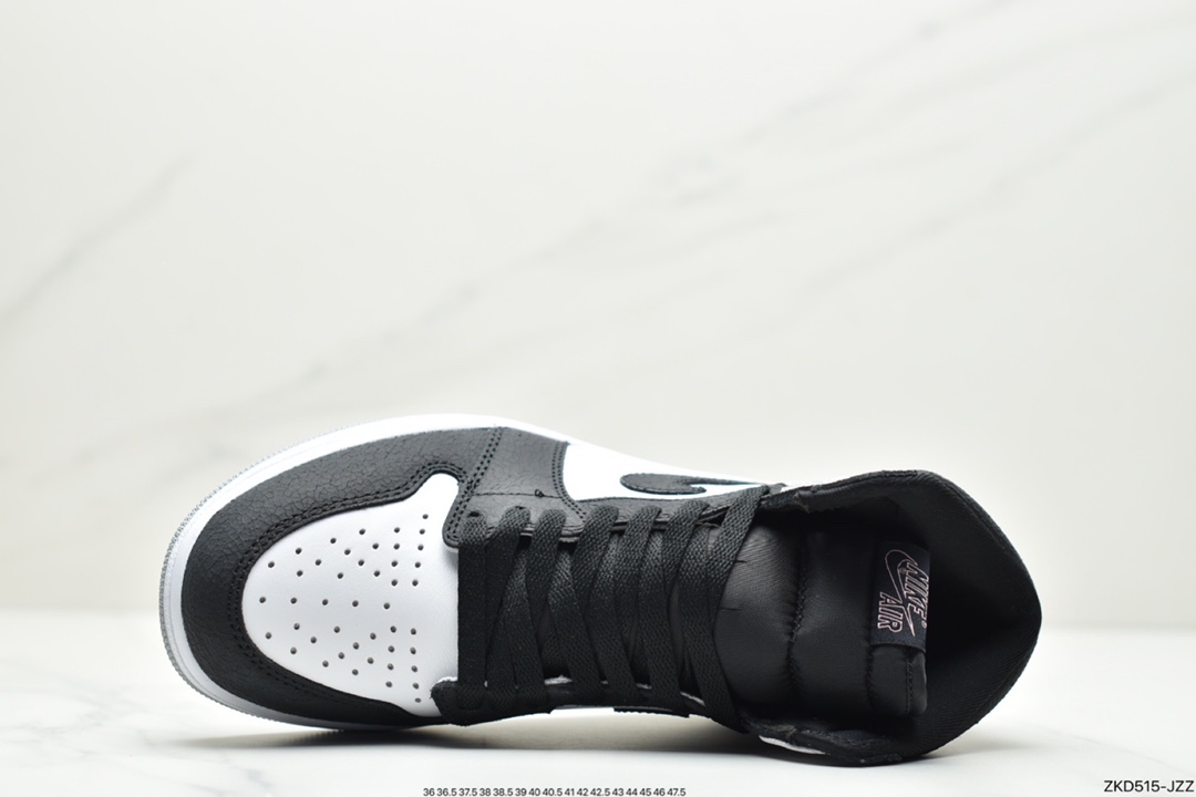 270 公司级Air Jordan 1 ” Stage Haze ” AJ1乔1 黑灰脚趾 男子文化篮球鞋 555088-108