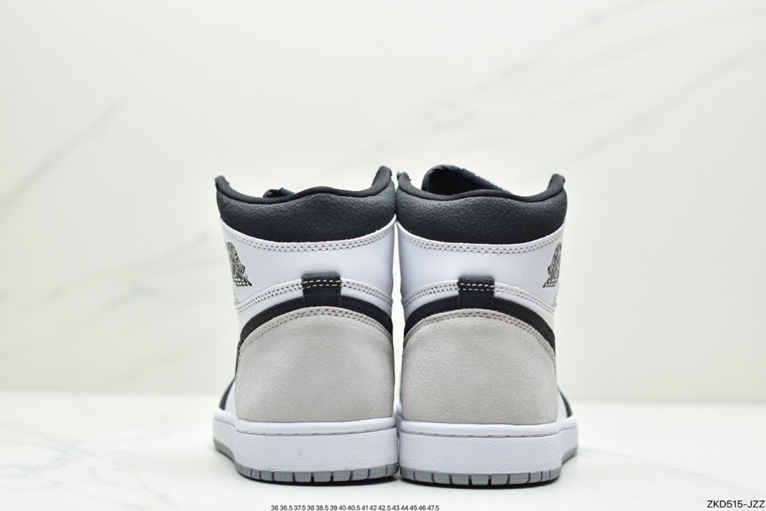 270 公司级Air Jordan 1 ” Stage Haze ” AJ1乔1 黑灰脚趾 男子文化篮球鞋 555088-108
