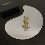 Yves Saint Laurent Jewelry Brooch AAAA Customize
 Yellow Brass