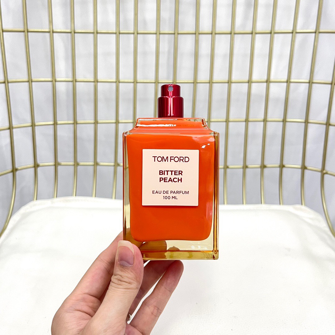 Tom Ford Bitter Peach Eau de Parfum - 3.4 fl oz/100 ml 4 i1642821933 5204 3