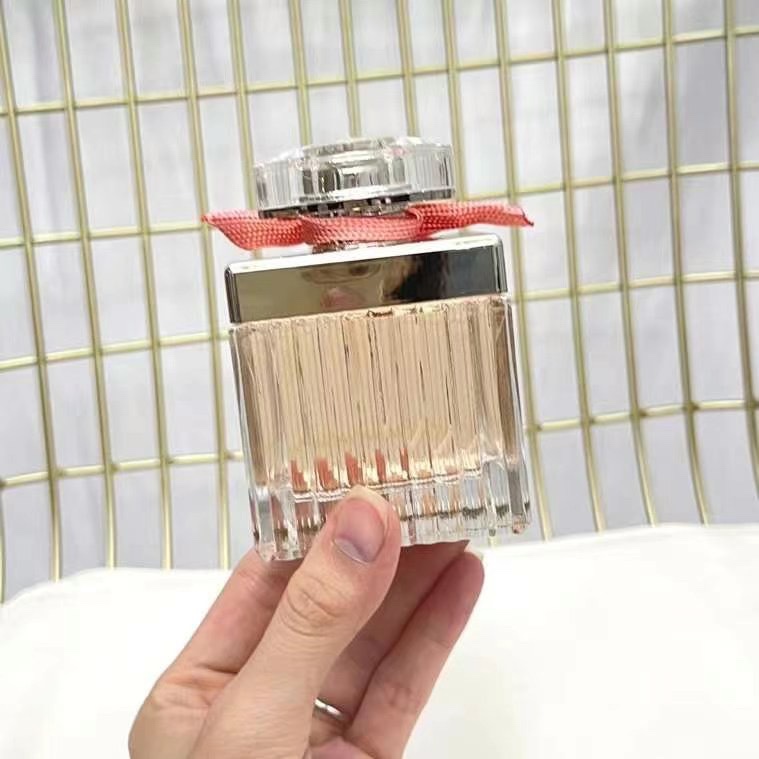 Roses de Chloé Eau de Toilette - 75ml - Floral and Elegant Fragrance 4 i1642838492 9951 3