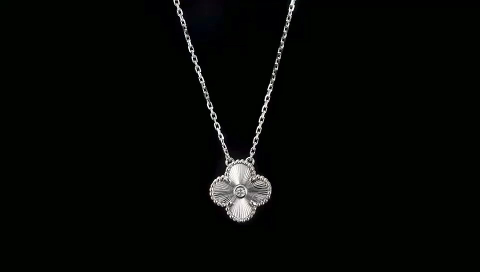 Van Cleef & Arpels VCA 18K白四叶草项链