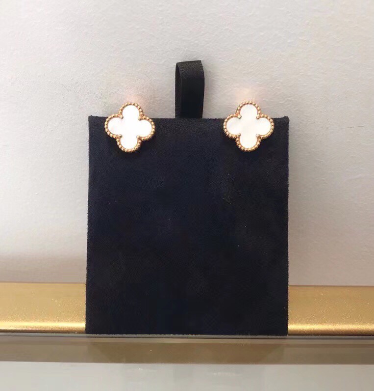 NO:102414,Four-leaf clover ear shot collection picture, Vac earrings19860909四叶草耳拍集合图,Vac耳钉,Jewelry