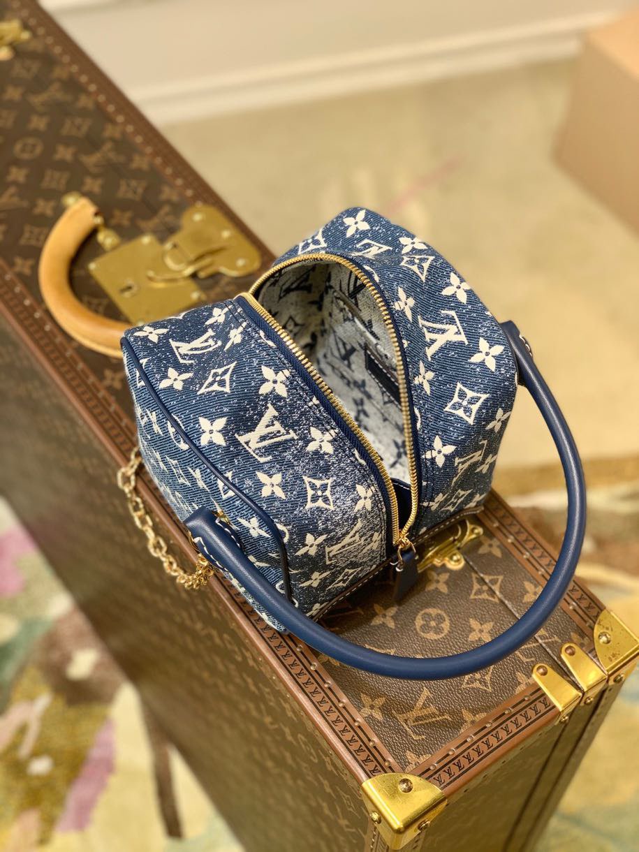 Louis Vuitton LV Square Bag 丹宁系列牛仔蓝骰子包 M59611