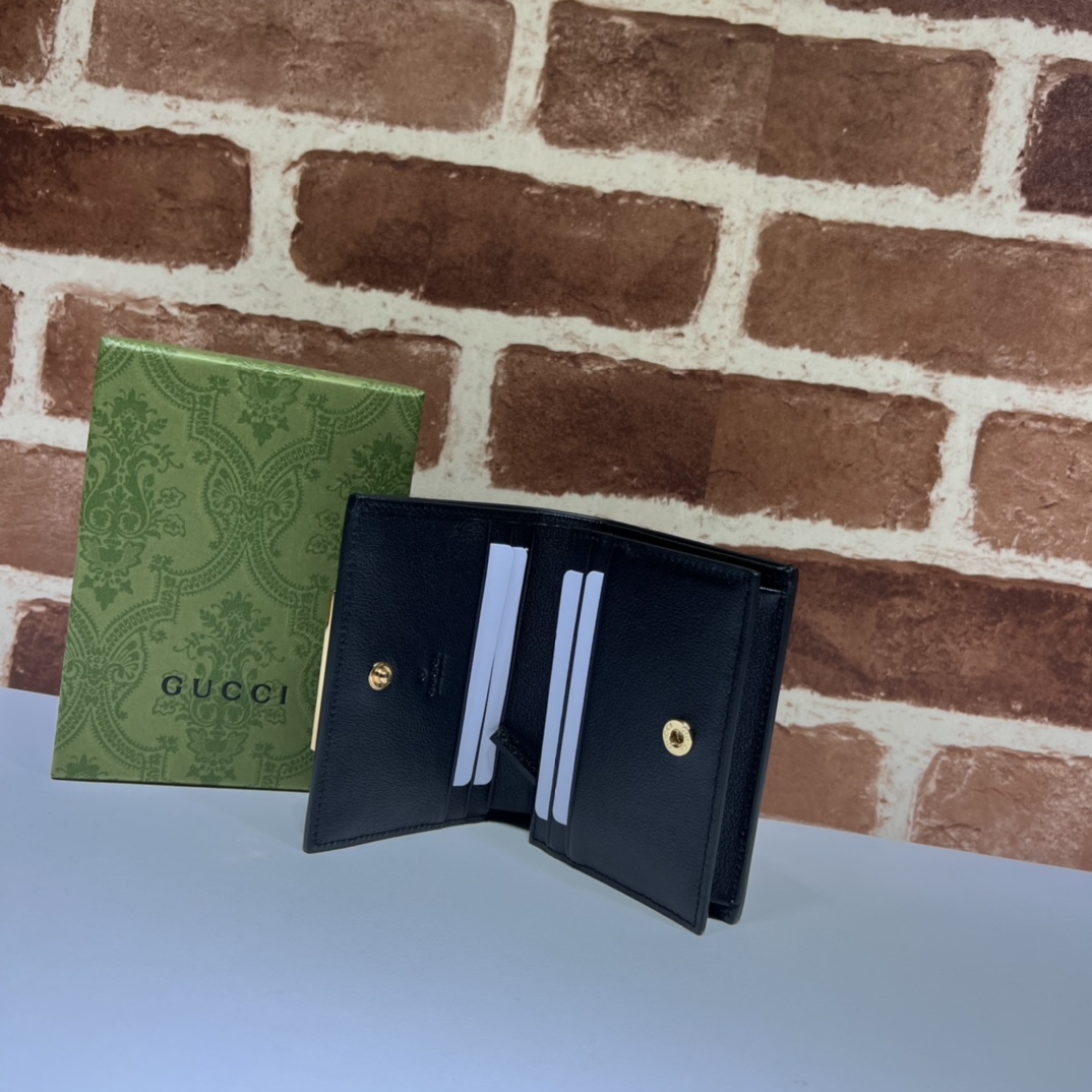 GUCCI古驰GG卡包676150