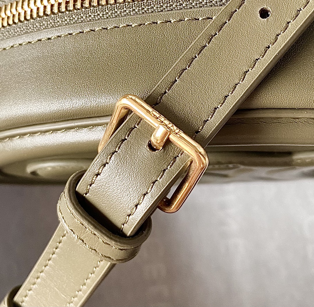 CELINE 光滑牛皮革斜挎椭圆形猪鼻子包 198603橄榄绿