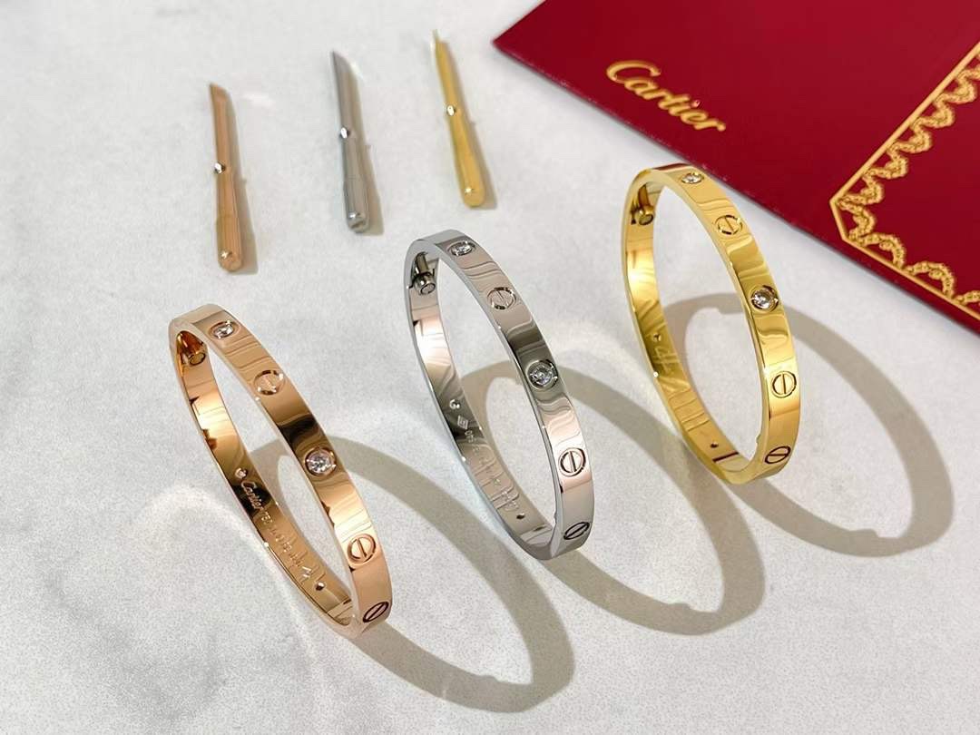 Cartier Cartier/卡地亚 款Love系列手镯