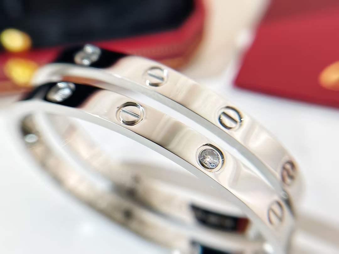 Cartier Cartier/卡地亚 款Love系列手镯