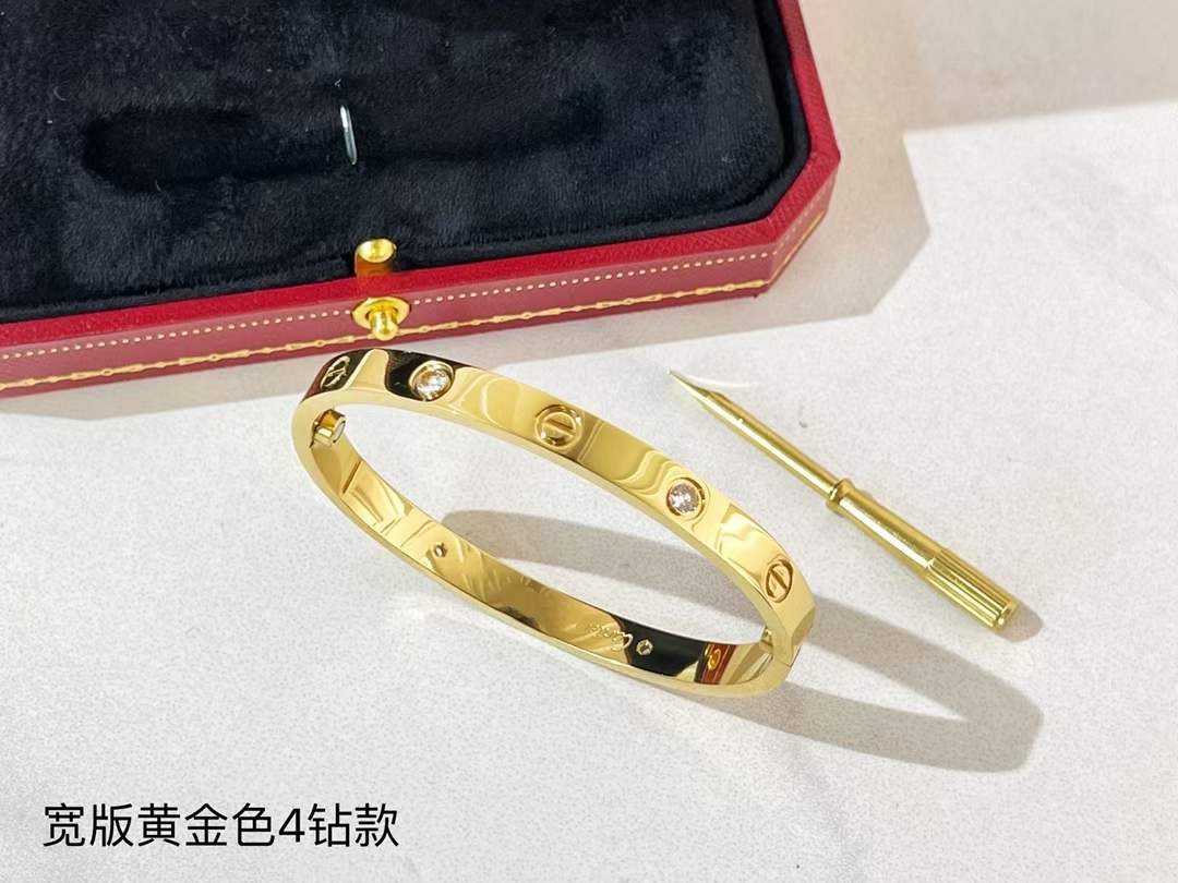Cartier 颜色黄金色 玫瑰金 银色 三色选择