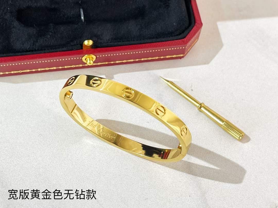 Cartier 颜色黄金色 玫瑰金 银色 三色选择