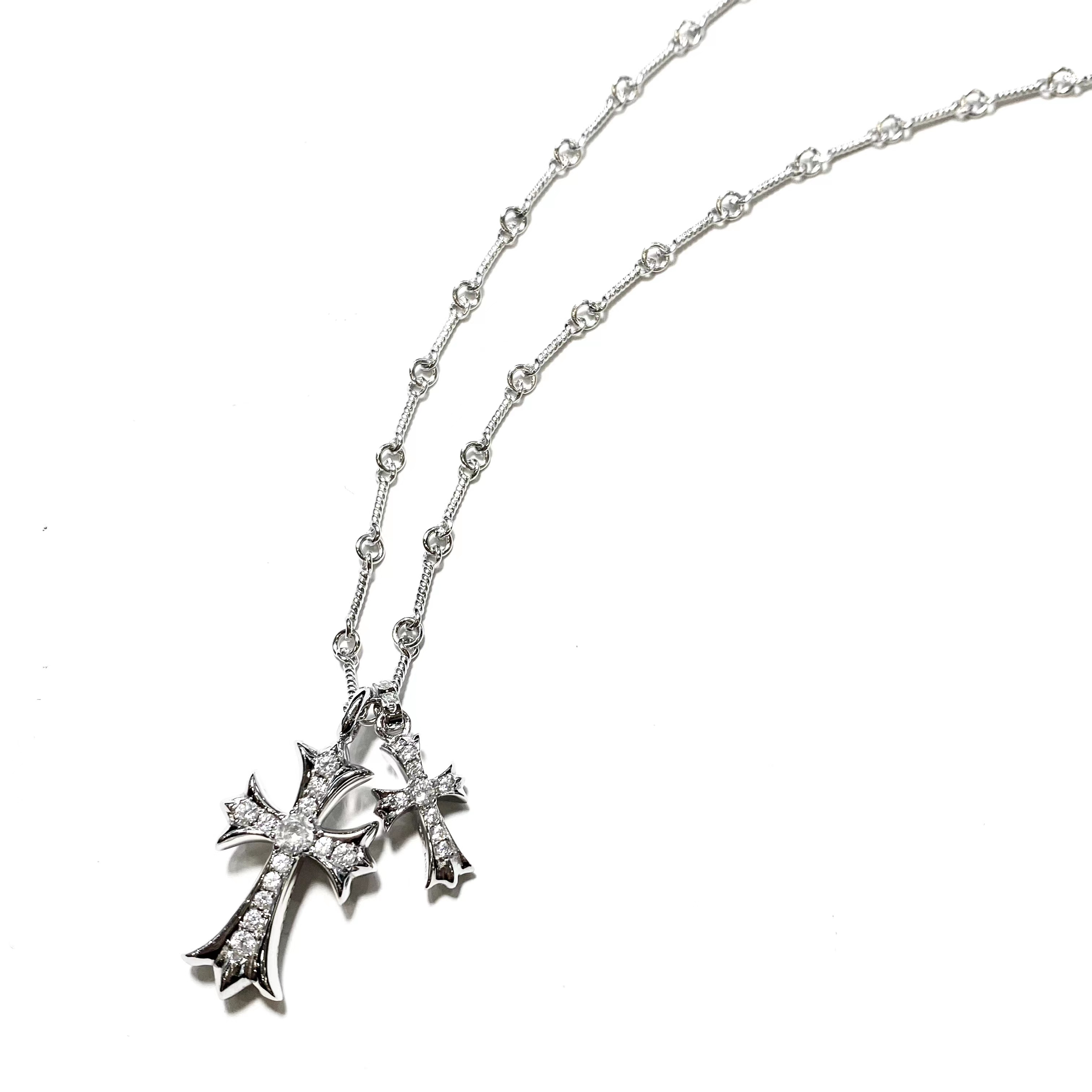 Chrome Hearts 𝐂𝐡𝐫𝐨𝐦𝐞 𝐡𝐞𝐚𝐫𝐭𝐬克罗心镀白金镶石大小十字架项链