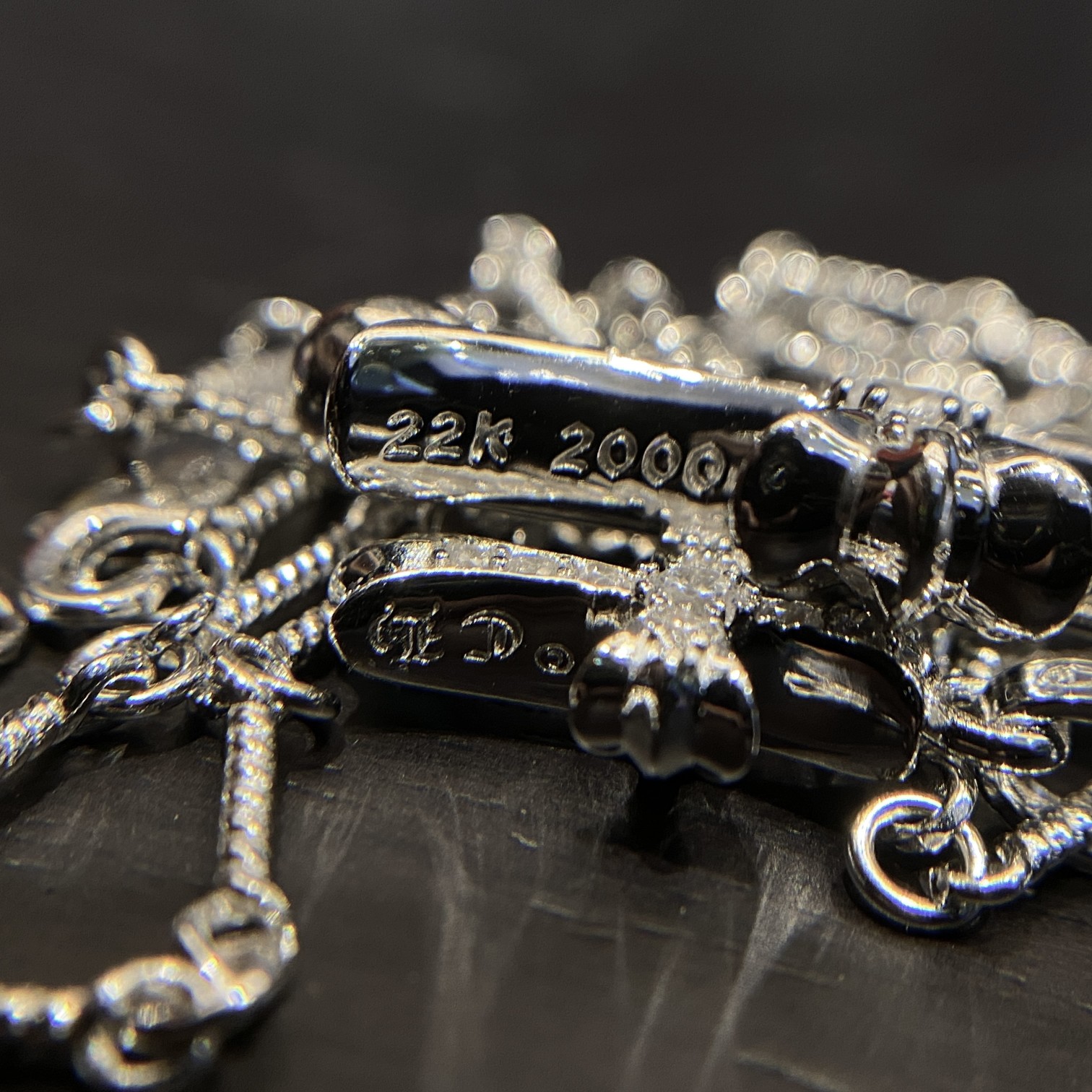 Chrome Hearts 𝐂𝐡𝐫𝐨𝐦𝐞 𝐡𝐞𝐚𝐫𝐭𝐬克罗心镀白金镶石大小十字架项链