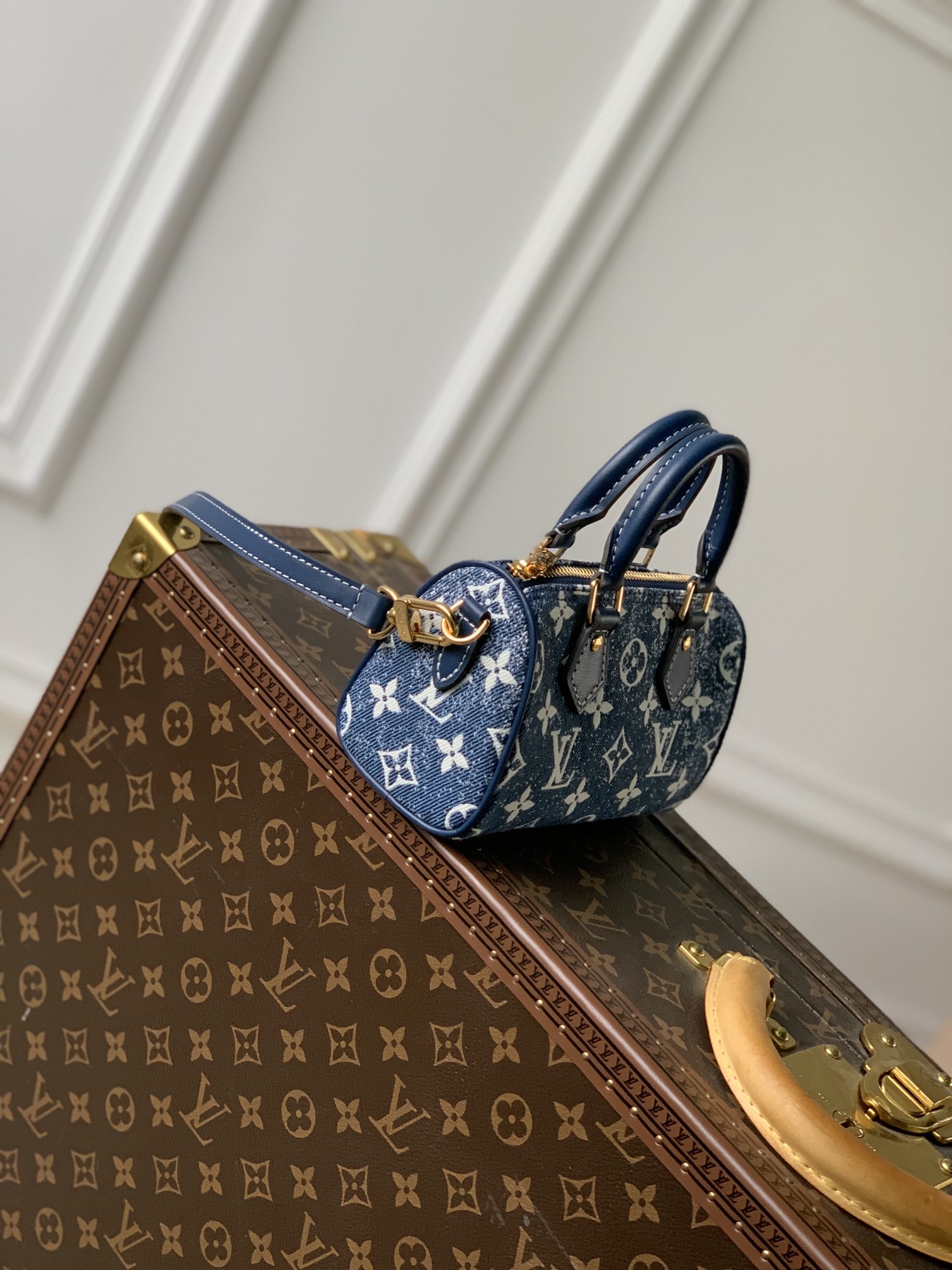 Louis Vuitton LV Nano Speedy 丹宁蓝色牛仔布枕头包 M81168