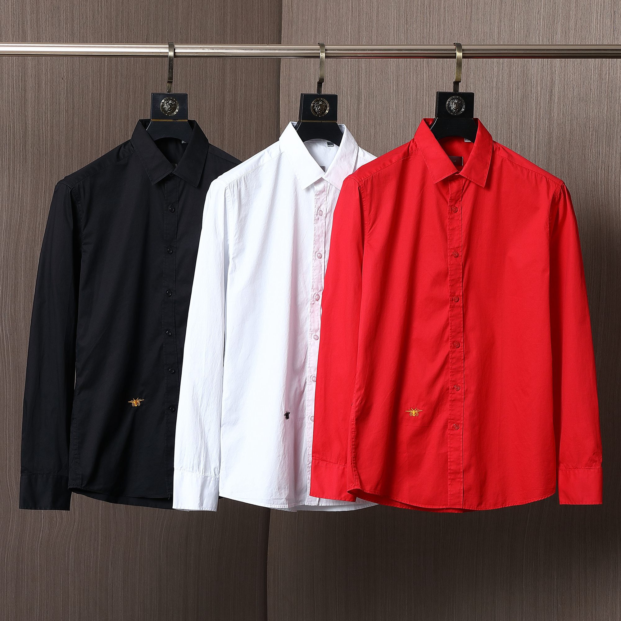 NO:128242,11 original single-wash cotton fabric on the market, good upper body effect, real shot, comfortable texture, high-end, exquisite, versatile, fashionable, durable, sold immediately, regular code, M-3XL, 110. to about 200 catties, large goods real p,,, alexander wang19860909上市11原单洗水棉面料,上身效果好,实物拍摄,质感舒适,高端,精致 百搭,时尚,耐穿 即转即卖,正规码数,M-3XL,110.到200斤左右穿 ,大货实p,,,alexander wang,Men's clothing