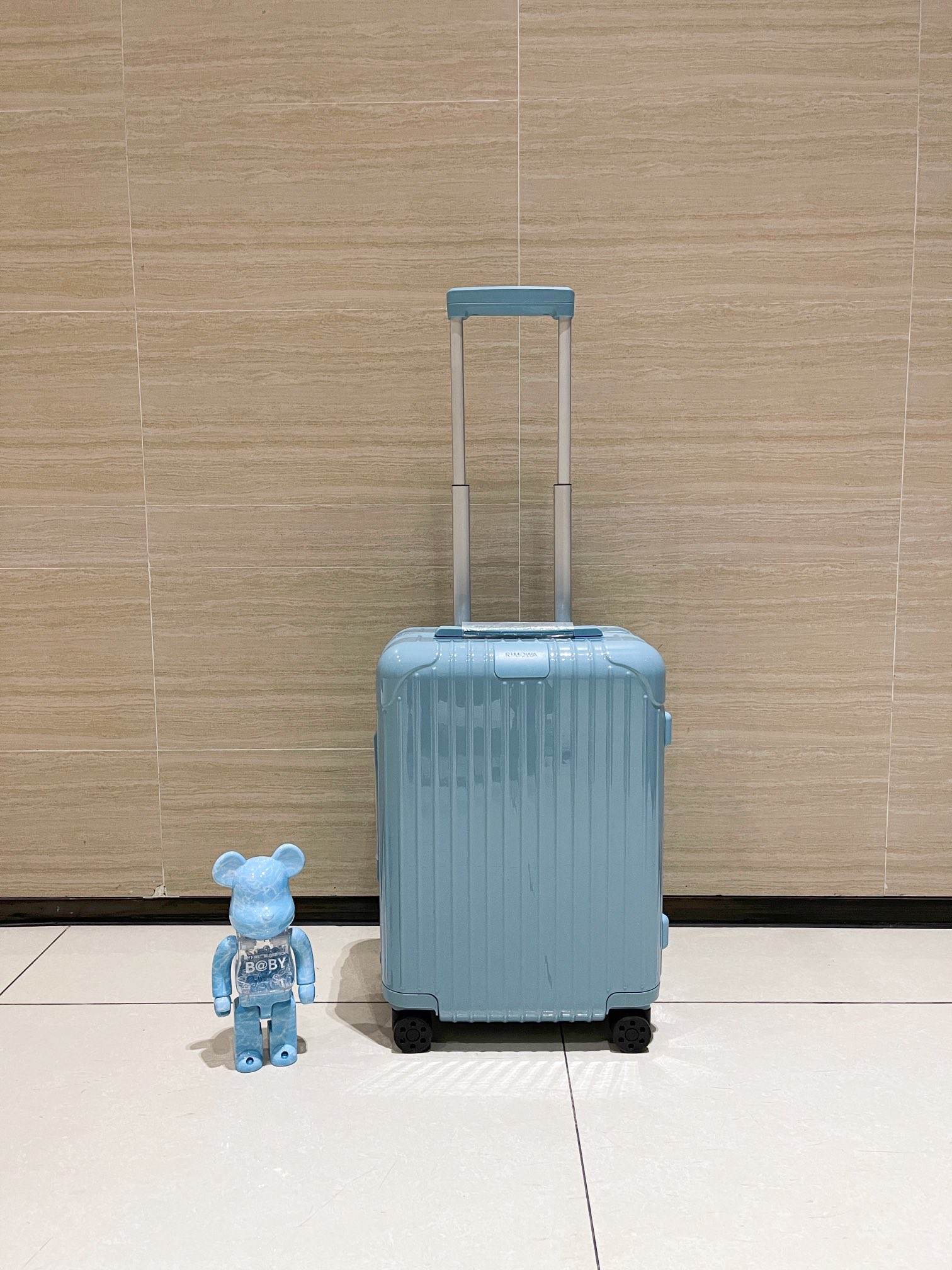Actividad ❤️ Nuevo de mostrador~RIMOWA/日默瓦 Essential-832 serie, el antiguo éxito de mostrador de Salsa. Canda…